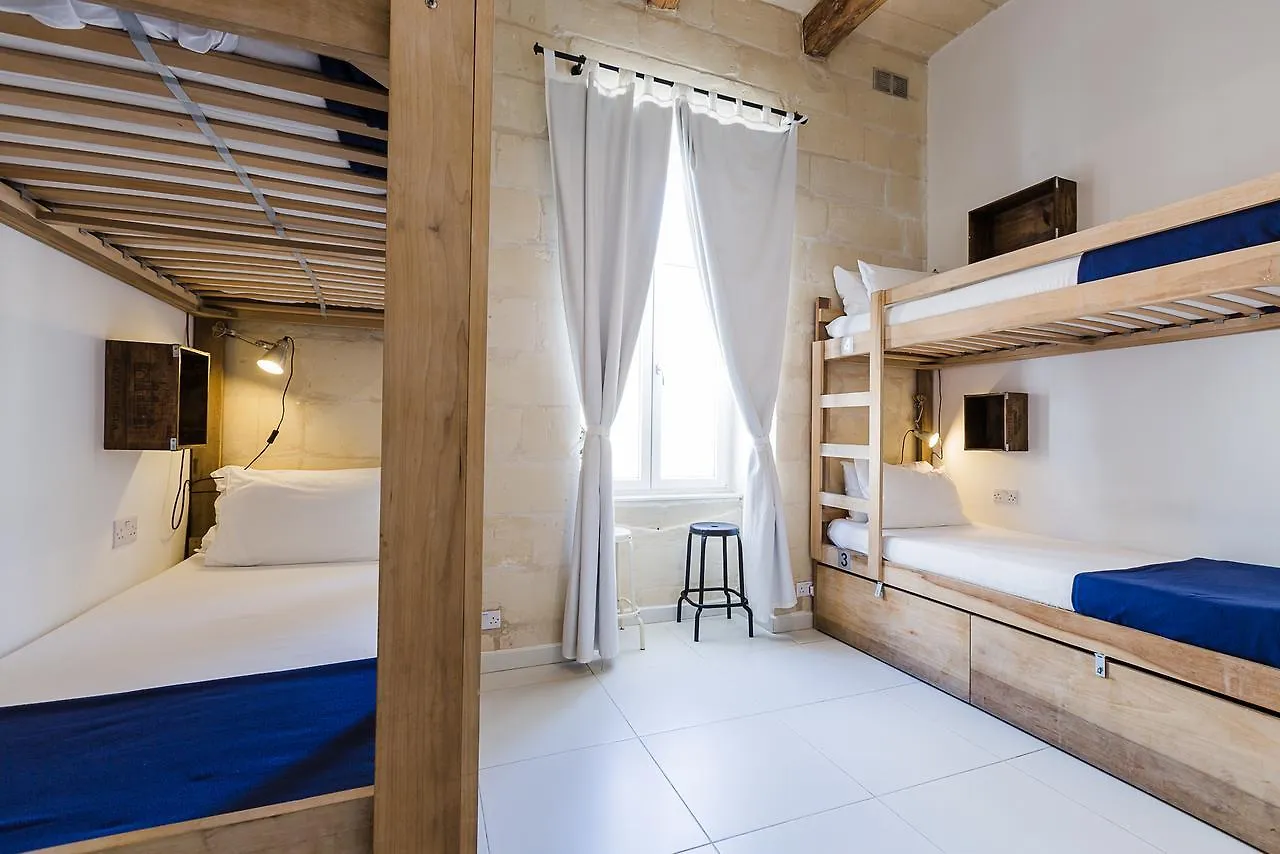 Two Pillows Boutique Hostel Sliema