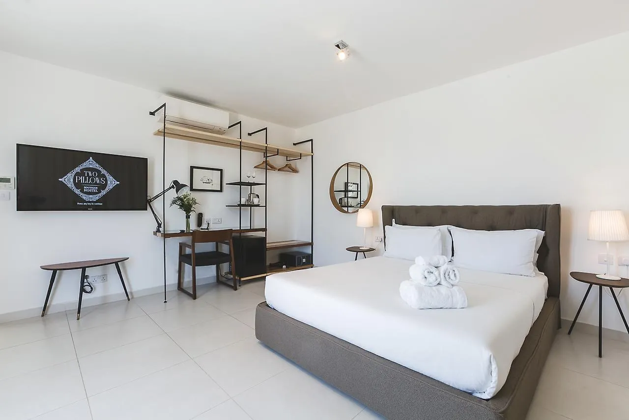 Two Pillows Boutique Hostel Sliema