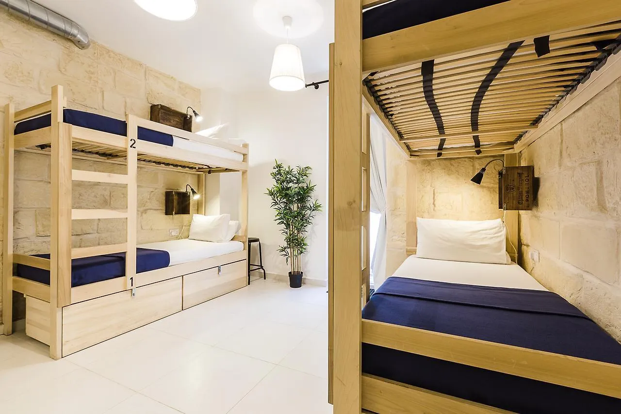 Two Pillows Boutique Hostel Sliema